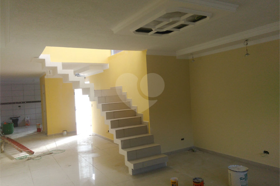 Sobrado à venda com 3 quartos, sendo 1 suíte, no Brasilândia, São Paulo, SP