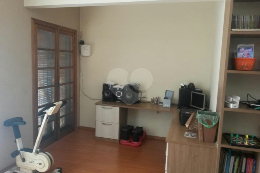 Casa à venda com 3 quartos, sendo 1 suíte, em Vila Maria, São Paulo, SP