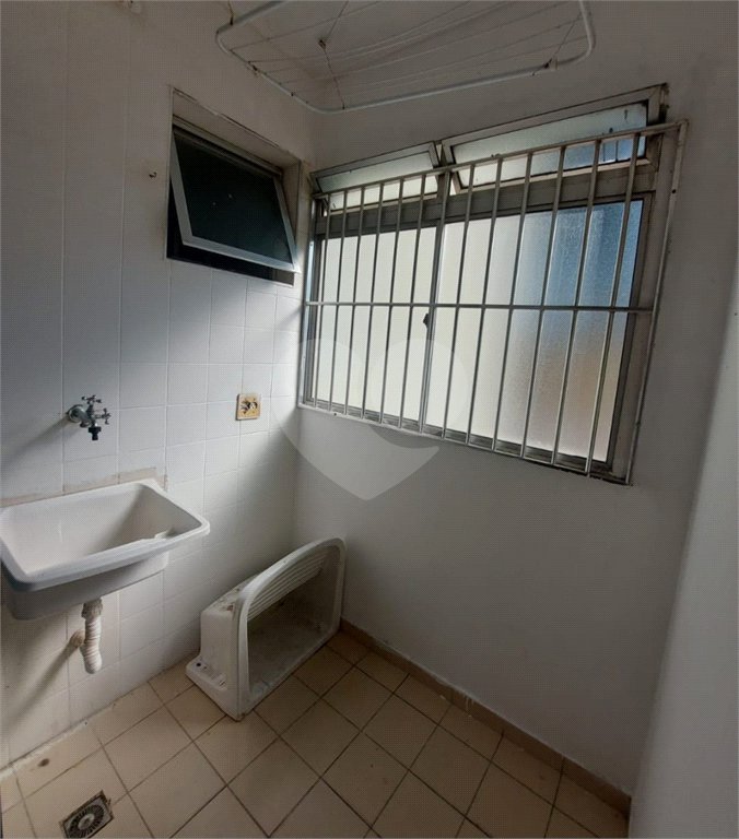 Casa Térrea à venda com 2 quartos, sendo 1 suíte, em Jardim das Esmeraldas, São Paulo, SP