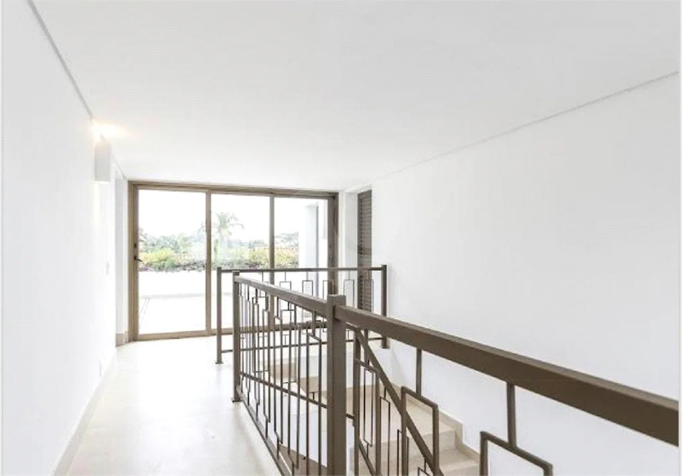 Casa de Condomínio com 3 Quartos e 3 banheiros à Venda, 100 m² por R$ 585.000 - Aceita Permuta