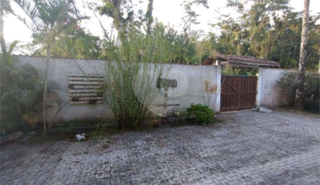 Chácara à venda com 4 quartos em Aguapeú, Itanhaém, SP