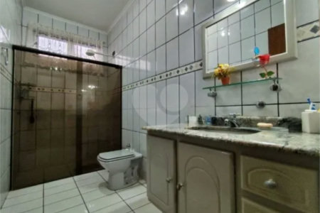 Casa à venda com 3 quartos, sendo 1 suíte, em Parque dos Bandeirantes, Ribeirão Preto, SP