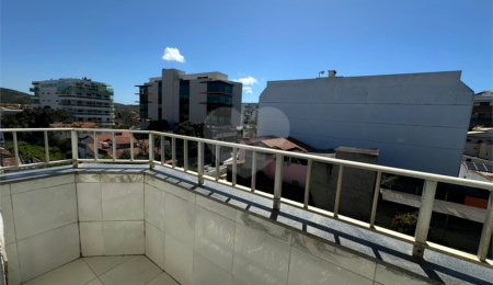 Cobertura à venda com 3 quartos, sendo 1 suíte, em Passagem, Cabo Frio, RJ