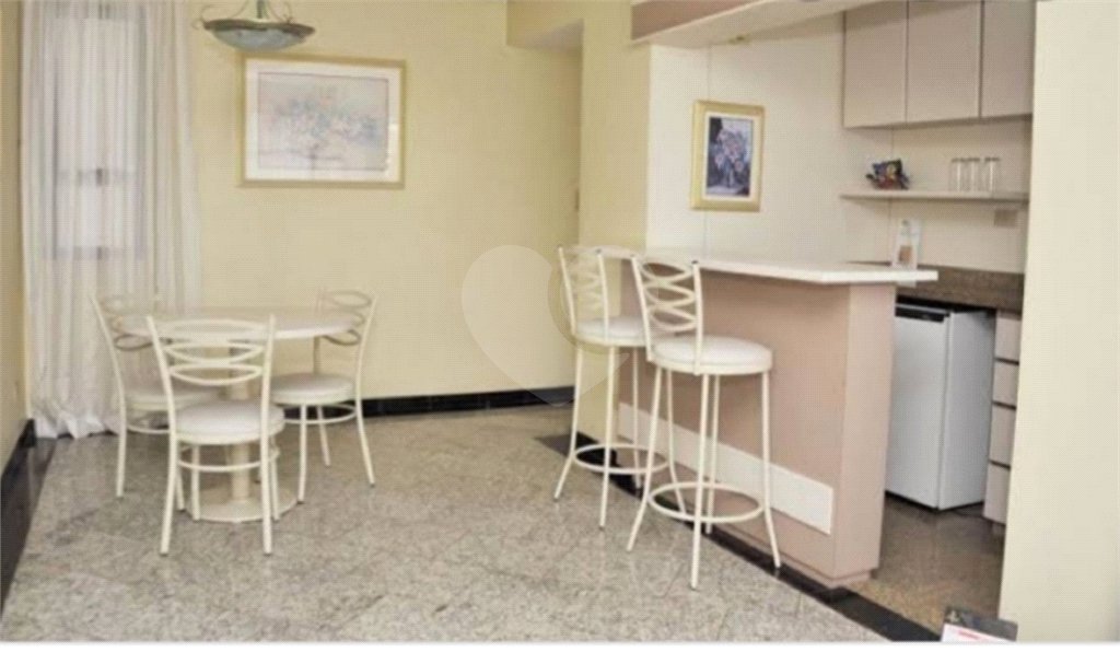 Flat à venda com 1 suíte em Santana, São Paulo, SP