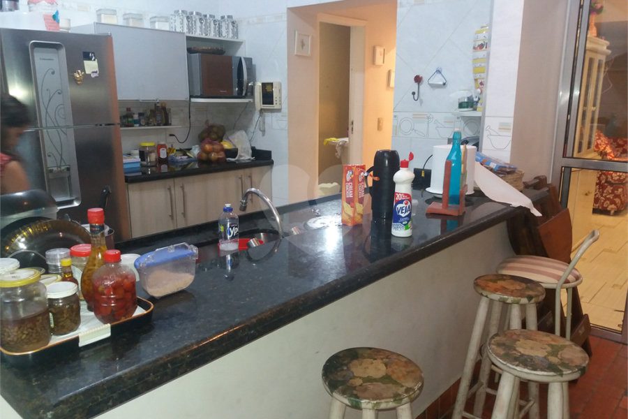 Sobrado à venda com 3 quartos, sendo 1 suíte,  em Vila Guilherme, São Paulo, SP
