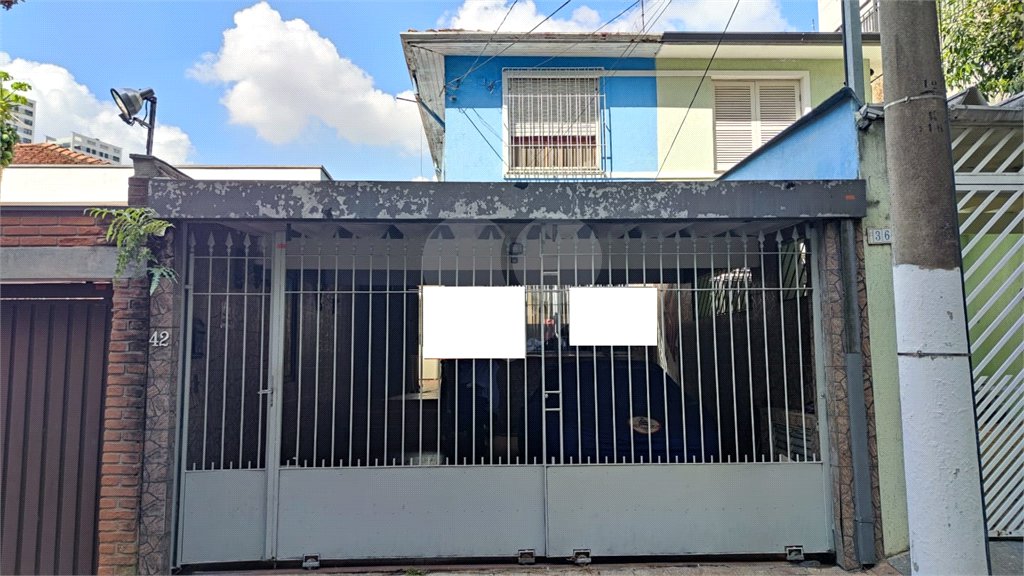Sobrado à venda com 3 quartos, sendo 1 suíte,  em Chácara Santo Antônio, São Paulo, SP