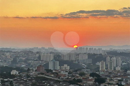 Apartamento à venda com 2 quartos, sendo 1 suíte,  em Fazenda Morumbi, São Paulo, SP