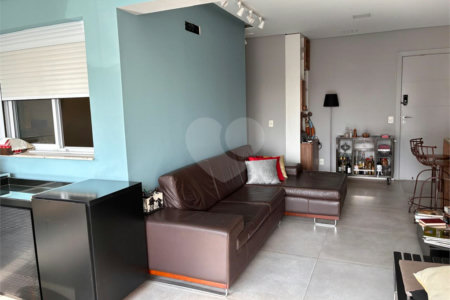 Apartamento à venda com 2 quartos, sendo 1 suíte, em Santa Teresinha, São Paulo, SP