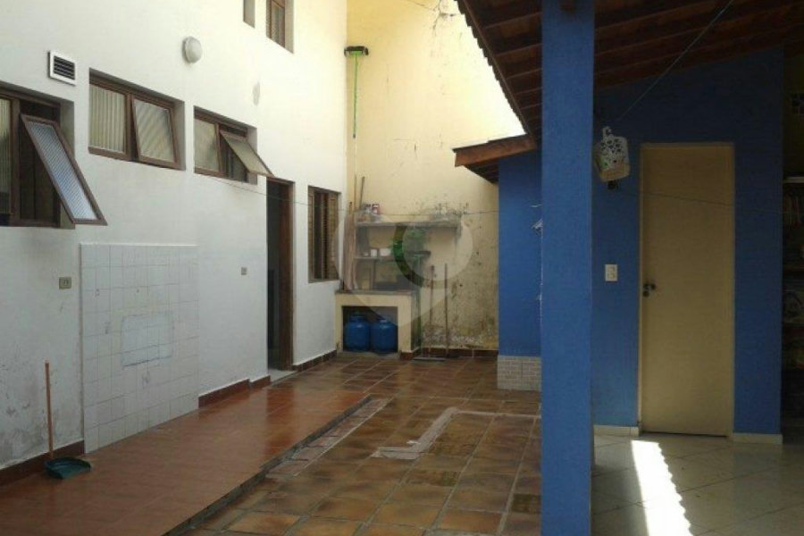 Sobrado à venda com 3 quartos, sendo 1 suíte, em Palmas do Tremembé, São Paulo, SP