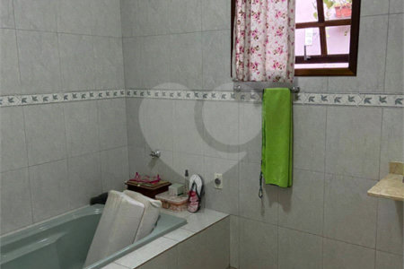 Casa à venda com 3 quartos, sendo 1 suíte,  em Jardim Fonte Áurea, Poá, SP