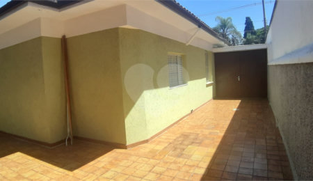 Casa Térrea à venda com 3 quartos, sendo 1 suíte,  em Jardim São Bento, São Paulo, SP