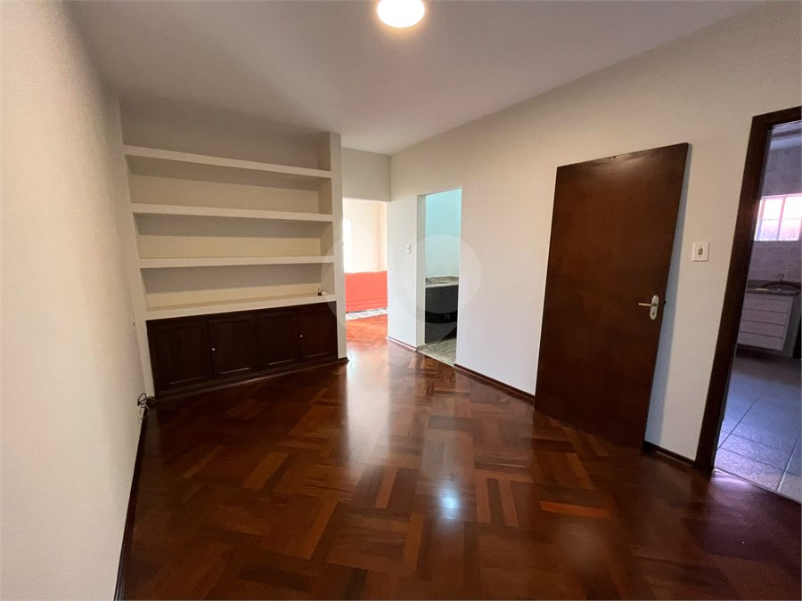 Casa à venda com 3 quartos, sendo 1 suíte, em Jardim Itália, Itapetininga, SP