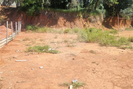 Terreno à venda em Jardim Estância Brasil, Atibaia, SP