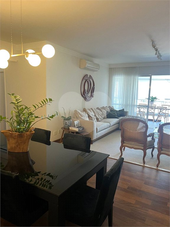 Apartamento à venda com 4 quartos, sendo 2 suítes,  em Brooklin Paulista, São Paulo, SP
