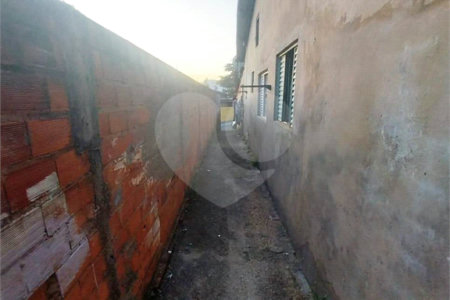 Casa à venda com 4 quartos, sendo 1 suíte, em Capela, Vinhedo, SP