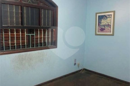 Sobrado à venda com 3 quartos, sendo 1 suíte, em Vila Matilde, São Paulo, SP