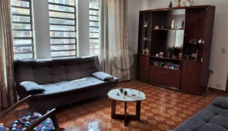Sobrado à venda com 3 quartos, sendo 1 suíte,  em Jaguaré, São Paulo, SP