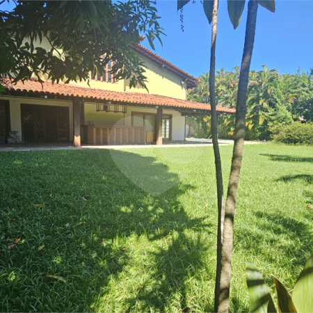 Casa em condomínio à venda com 5 quartos, sendo 3 suítes, em Barra da Tijuca, Rio de Janeiro, RJ