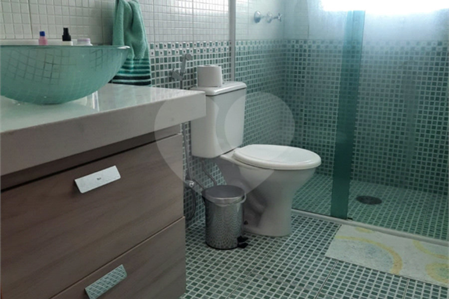 Sobrado à venda com 3 quartos, sendo 1 suíte, em Água Fria, São Paulo, SP