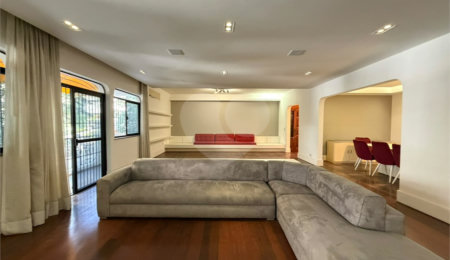 Apartamento à venda com 5 quartos, sendo 3 suítes,  em Tijuca, Rio de Janeiro, RJ