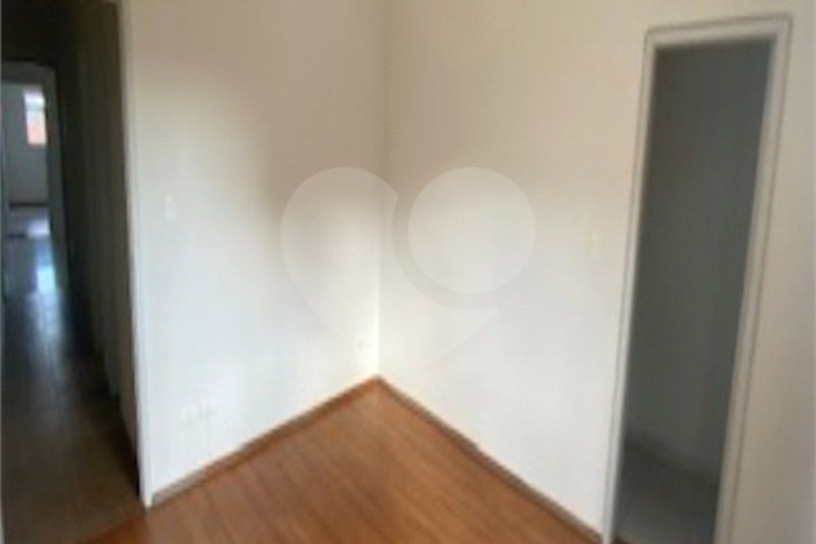 Sobrado à venda com 3 quartos, sendo 1 suíte, em Vila Guilherme, São Paulo, SP