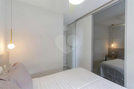 Apartamento à venda com 2 quartos, sendo 1 suíte,  em Vila Andrade, São Paulo, SP