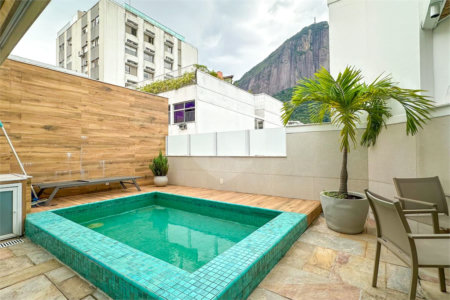 Cobertura à venda com 7 quartos, sendo 3 suítes,  em Lagoa, Rio de Janeiro, RJ