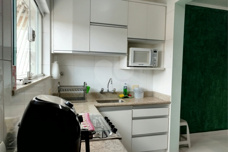 Sobrado à venda com 2 quartos em Parada Inglesa, São Paulo, SP
