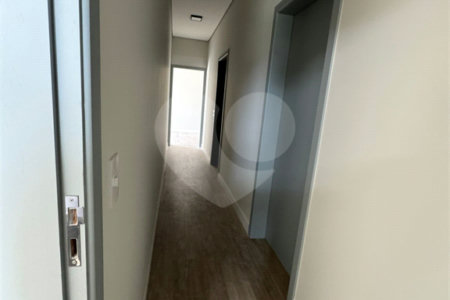 Casa à venda com 3 quartos, sendo 1 suíte, no condomínio Reserva Central Parque, Salto - SP