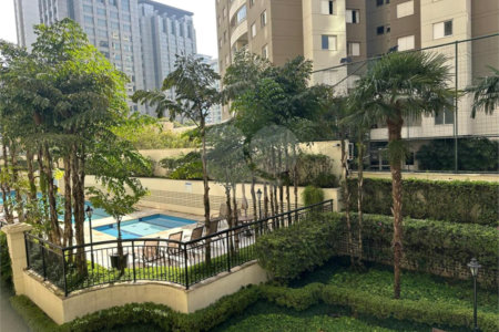 Apartamento à venda com 3 quartos, sendo 1 suíte, em Indianópolis, São Paulo, SP