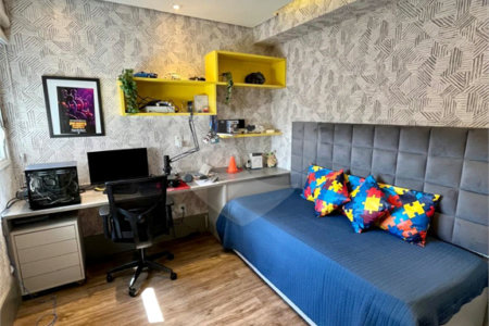 Apartamento à venda com 4 quartos, sendo 3 suítes, em Morumbi, São Paulo, SP
