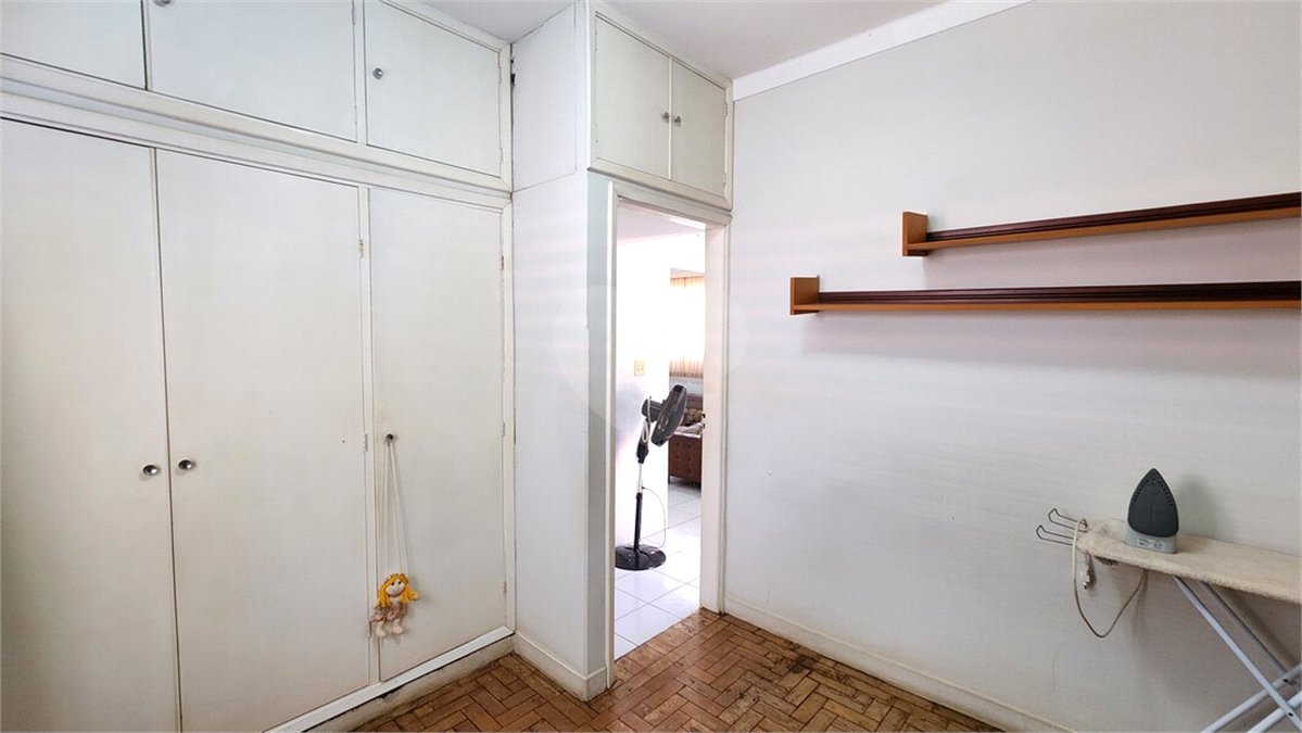 Casa à venda com 3 quartos no Centro, Araraquara, SP