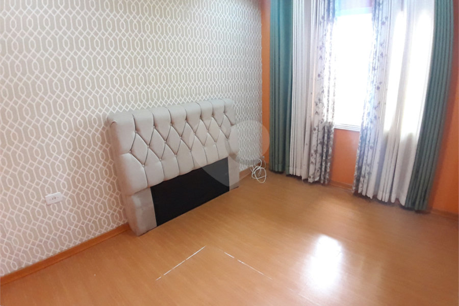 Sobrado à venda com 6 quartos, sendo 3 suítes,  em Vila Guilherme, São Paulo, SP
