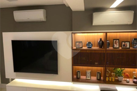 Apartamento à venda com 2 suítes em Cidade Monções, São Paulo, SP