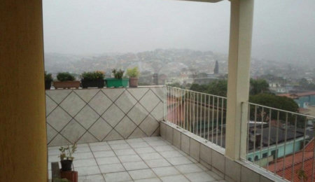 Sobrado à venda com 4 quartos, sendo 1 suíte, em Vila Nova Cachoeirinha, São Paulo, SP
