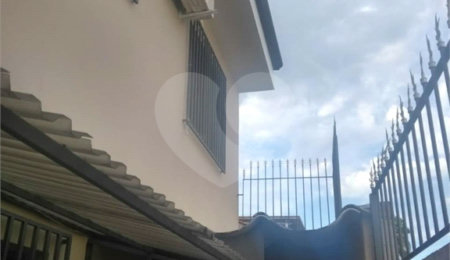 Sobrado à venda com 3 quartos, sendo 1 suíte, em Vila Mazzei, São Paulo, SP