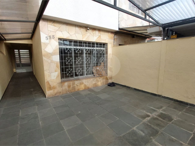 Sobrado à venda ou para alugar com 3 quartos, sendo 2 suítes,  em Vila Mascote, São Paulo, SP