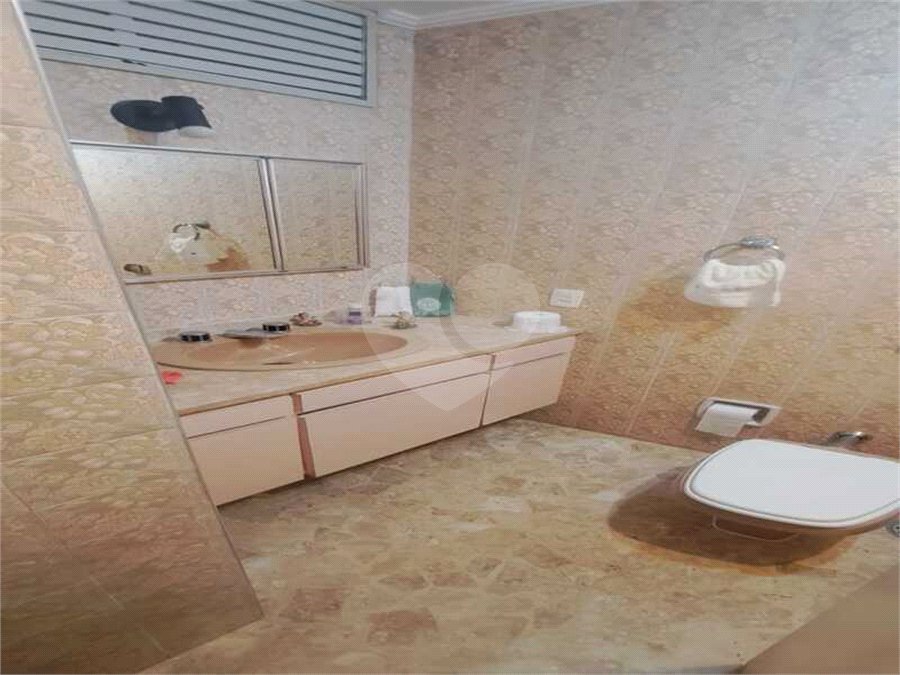 Apartamento à venda com 3 quartos, sendo 1 suíte, em Pinheiros, São Paulo, SP