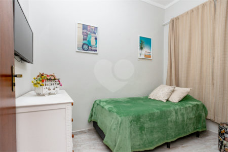 Casa à venda com 5 quartos, sendo 1 suíte, em Jardim Caravelas, São Paulo, SP