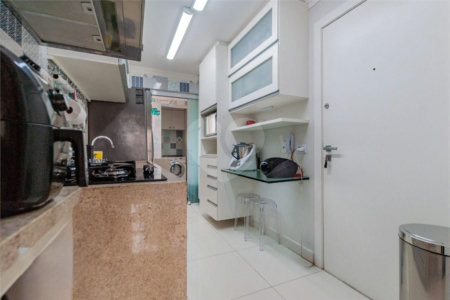 Cobertura à venda com 2 suítes em Vila Olímpia, São Paulo, SP