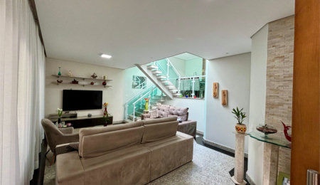 Casa à venda ou para alugar com 6 quartos, sendo 1 suíte,  em Residencial/Comercial, Guarulhos, SP