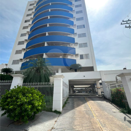 Apartamento à venda com 2 quartos, sendo 1 suíte, em Araés, Cuiabá, MT