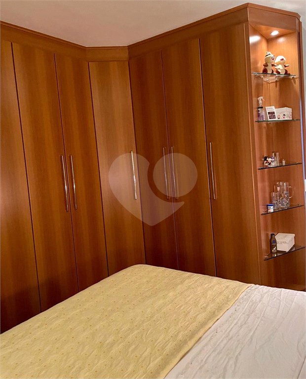Sobrado à venda com 3 quartos, sendo 1 suíte, em Vila Maria Alta, São Paulo, SP