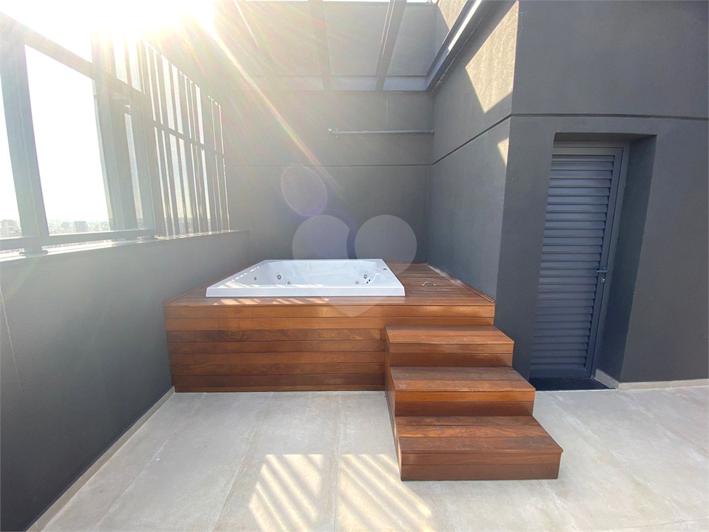 Apartamento à venda com 3 suítes em Jardim das Acácias, São Paulo, SP