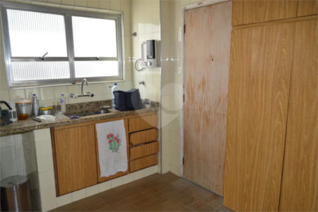 Apartamento à venda com 3 quartos, sendo 1 suíte,  em Vila Mariana, São Paulo, SP