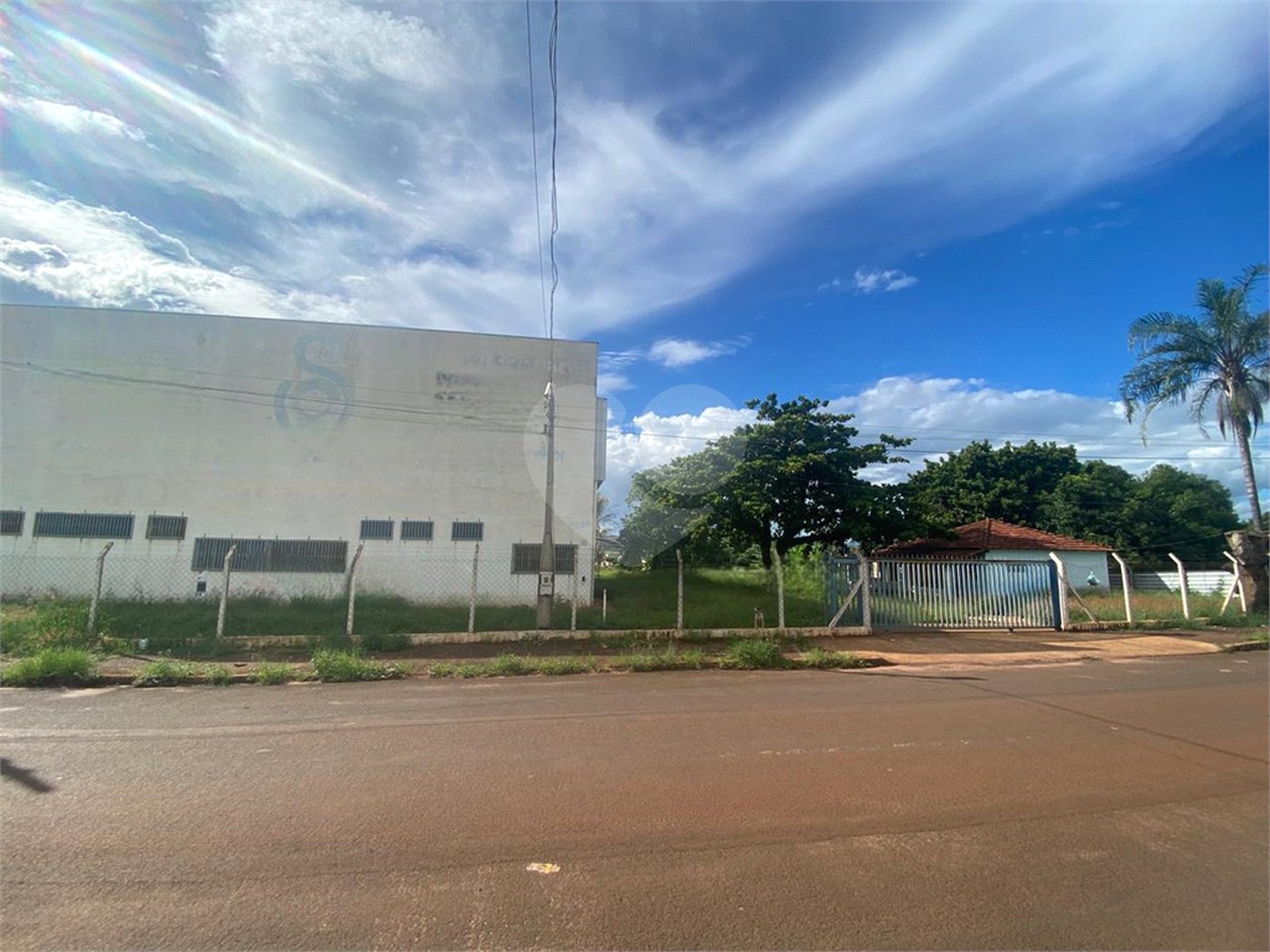 Galpão à venda ou para alugar em Jardim Eliana, Araraquara, SP