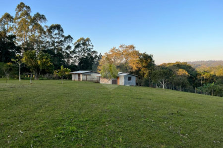 Sítio à venda com 6 quartos, sendo 5 suítes, em Taiaçupeba, Mogi das Cruzes, SP