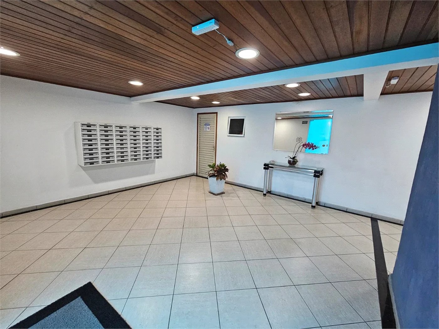 Apartamento à venda com 2 quartos, sendo 1 suíte, em Vila das Belezas, São Paulo, SP