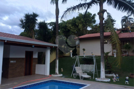 Casa Térrea à venda com 3 quartos, sendo 1 suíte,  em Alpes D'ouro, Bom Jesus dos Perdões, SP