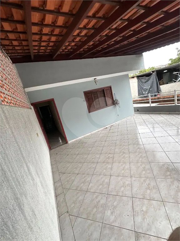 Casa à venda com 5 quartos, sendo 1 suíte,  em Parque Fernanda, São Paulo, SP